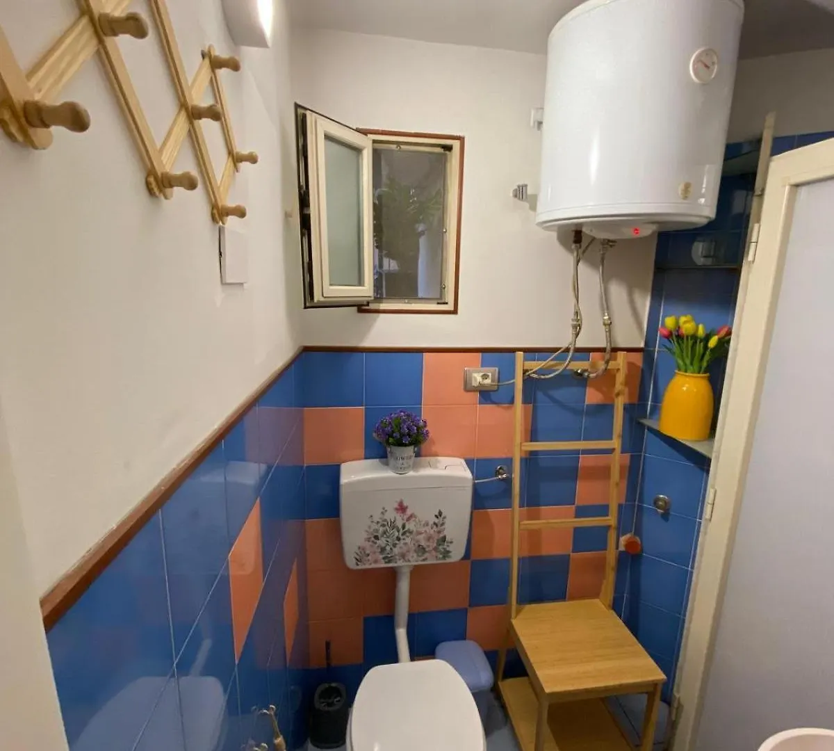 Ciuri Tuttu L'Annu Rooms 卡塔尼亚 0*,  意大利